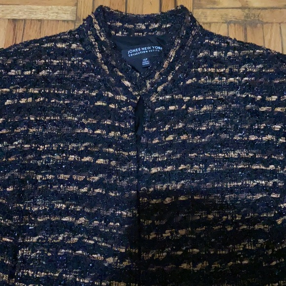 Woman’s blazer - Picture 2 of 6